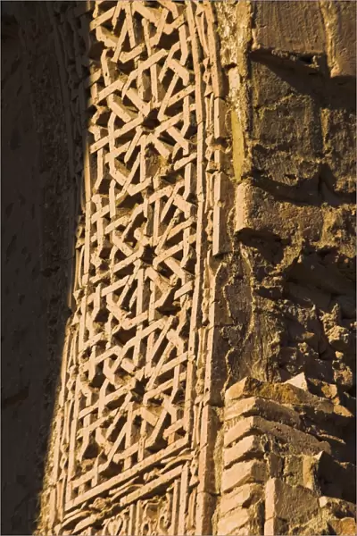 Ghorid (12th century) ruins, thought to be a Mausoleum or Madrassa, Chist-I-Sharif
