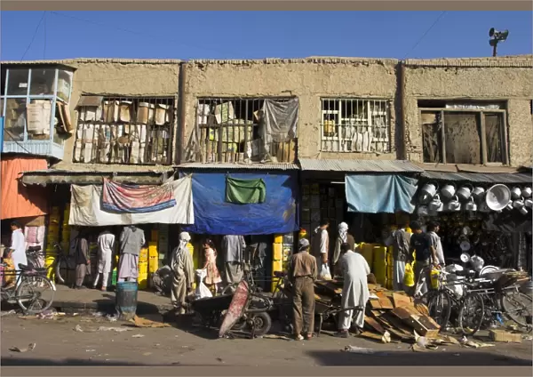 Street scene in Bazaar, Central area, Kabul, Afghanistan, Asia