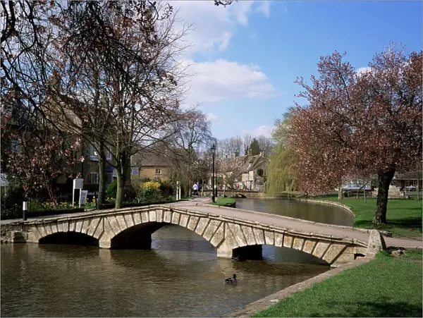 Bourton-on-the-Water, Gloucestershire, The Cotswolds, England, United Kingdom, Europe