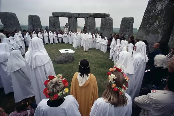 Druids at Stonehenge, Wiltshire, England, United Kingdom, Europe