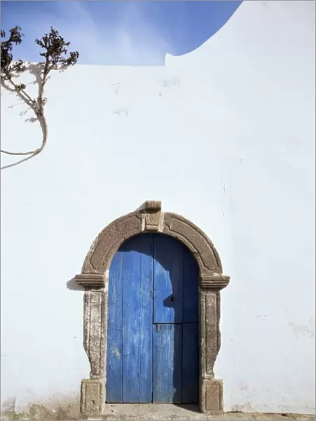 Blue door, Filicudi