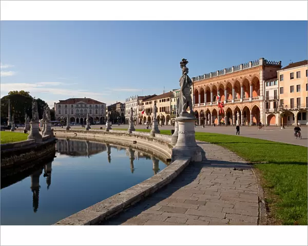 Prato della Valle, a 90000 square meter elliptical square in Padova, the largest square
