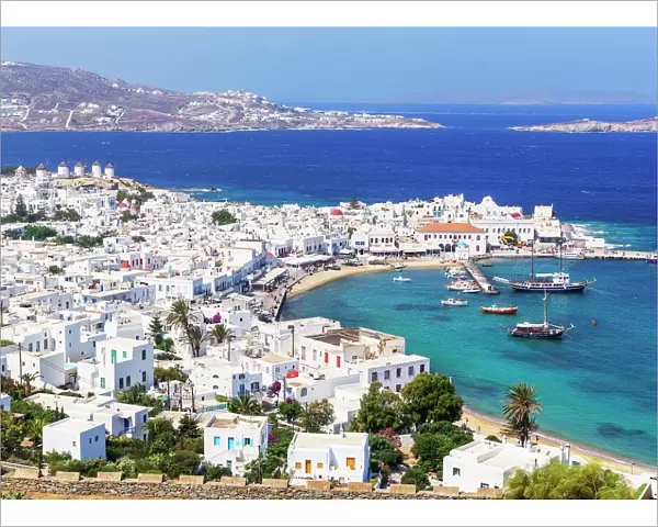Mykonos Town and old harbour, elevated view, Mykonos, Cyclades Islands, Greek Islands