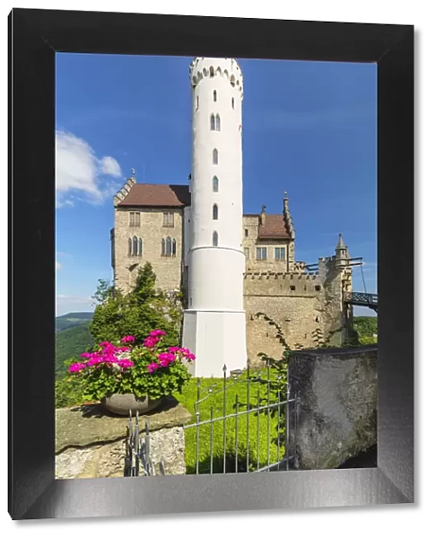 Lichtenstein Castle, Swabian Jura, Baden-Wurttemberg, Germany, Europe