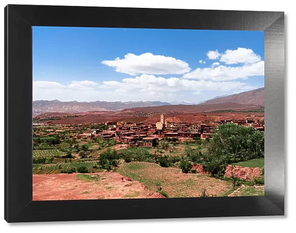 View of the fortified old village and surrounding mountains, Telouet Kasbah High Atlas, Morocco, North Africa, Africa
