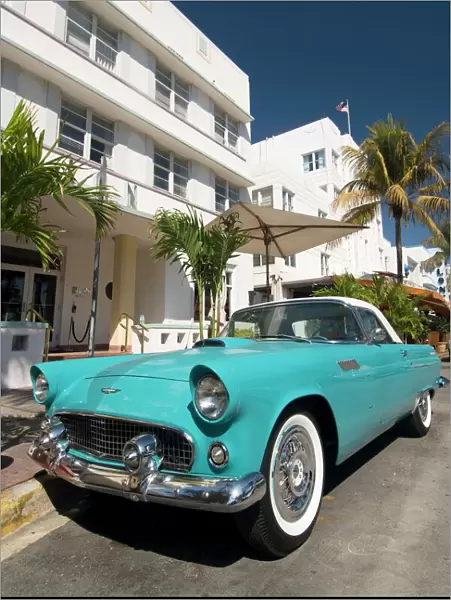 Classic antique Thunderbird, Art Deco District, South Beach, Miami, Florida