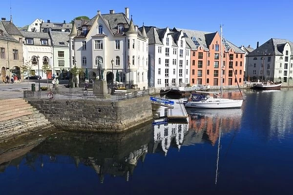 Art Nouveau buildings and reflections, Alesund, More og Romsdal, Norway, Scandinavia, Europe