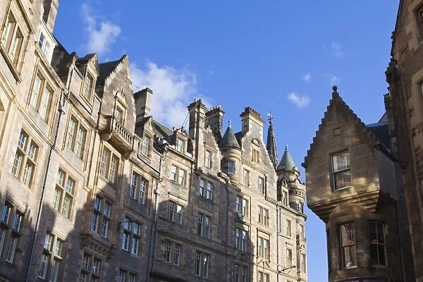 Buildings in the Old Town, Edinburgh, Lothian, Scotland, United Kingdom, Europe