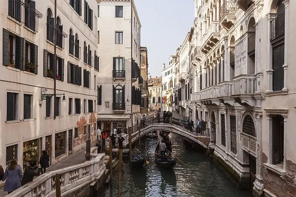 The canals of Venice, UNESCO World Heritage Site, Veneto, Italy, Europe