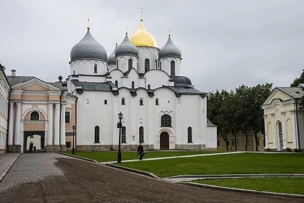 Cathedral of St. Sophia, Kremlin of Novgorod, UNESCO World Heritage Site, Novgorod, Russia, Europe