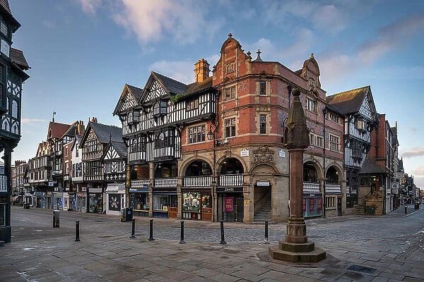Chester Cross and Bridge Street Medieval Row, Bridge Street, Chester, Cheshire, England, United Kingdom, Europe
