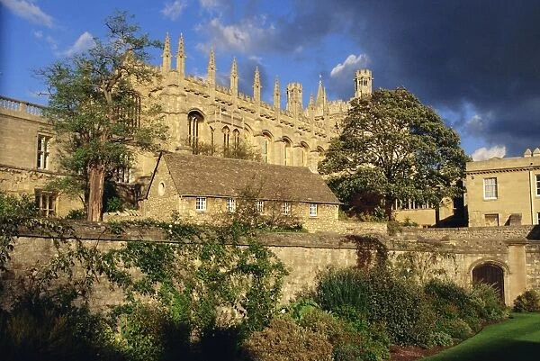Christ Church College and War Memorial Garden, Oxford, Oxfordshire, England, UK, Europe