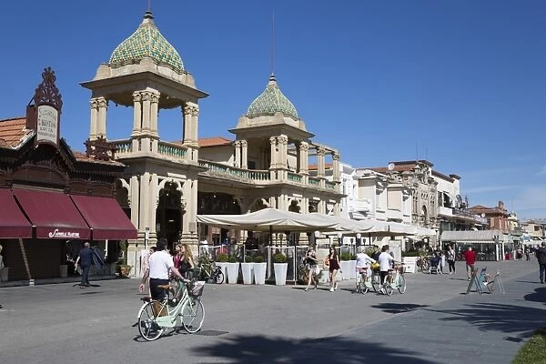 Gran Caffe Margherita and Art Nouveau buildings along seafront promenade, Viareggio, Tuscany, Italy, Europe