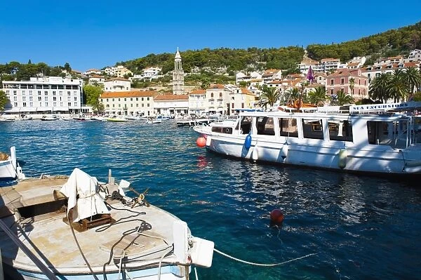 Hvar harbour, Hvar Island, Dalmatian Coast, Adriatic, Croatia, Europe