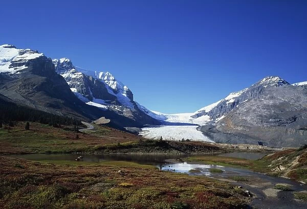 Landscape of the Sunwapta Lake and Athabasca Glacier in the Jasper National Park in the Rocky Mountains, UNESCO World Heritage Site, Alberta, Canada