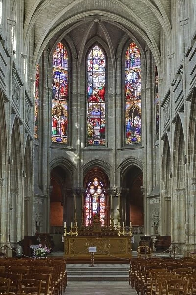 The nave of Saint Louis de Blois cathedral, Blois, Loir-et-Cher, Centre, France, Europe