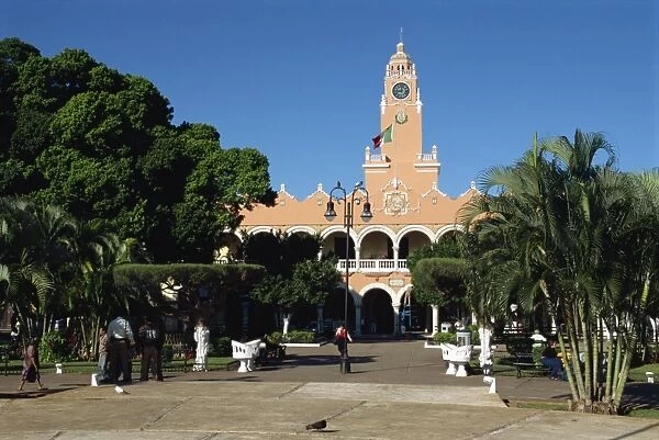 Palacio Municipal in the Plaza Grande