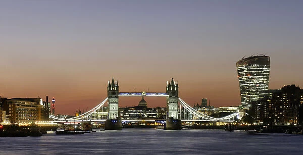Panoramic view of Tower Bridge framing St
