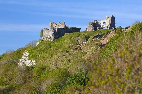 Penmaen Castle, Gower, Wales, United Kingdom, Europe