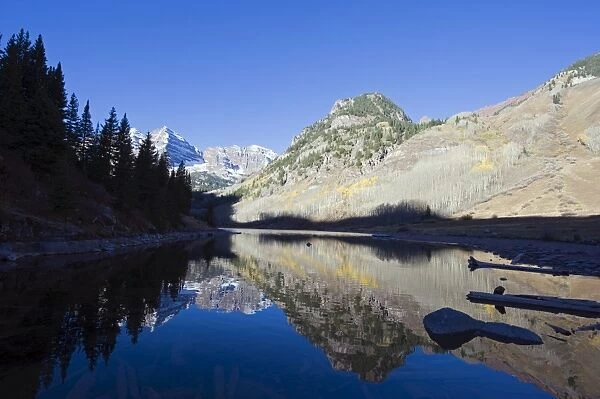 Reflection of Maroon Peak and other mountains at Maroon Bells, The Elk Range