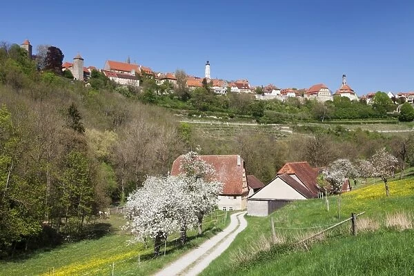 Rothenburg ob der Tauber in the springtime, Romantische Strasse, Franconia, Bavaria, Germany, Europe