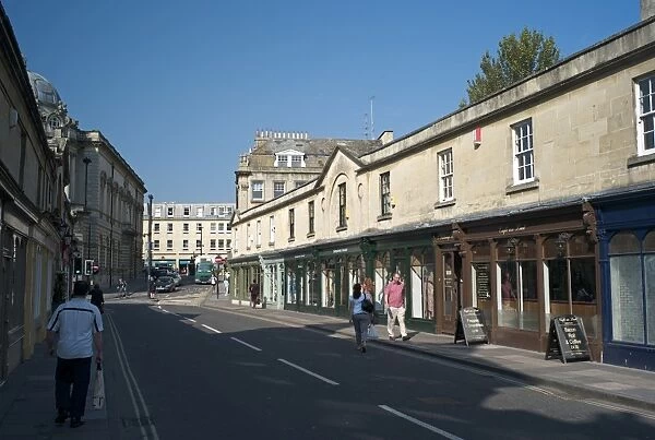 Shops on Pulteney Bridge, Bath, Avon, England, United Kingdom, Europe