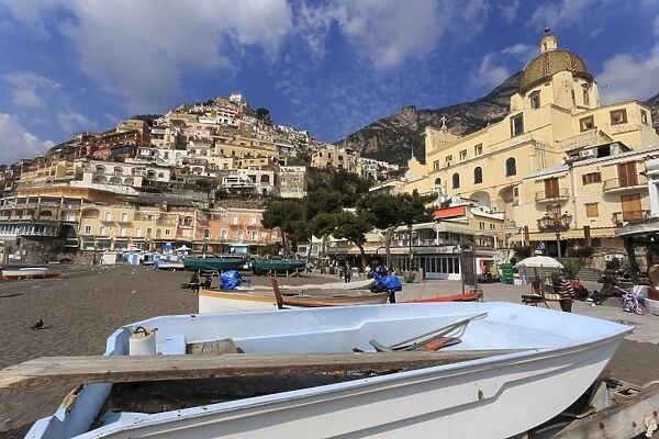Small boats on beach, Positano, Costiera Amalfitana (Amalfi Coast), UNESCO World Heritage Site