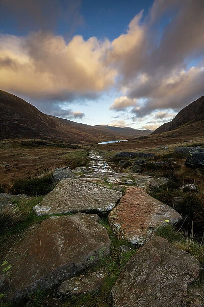Stone footpath leading towards Llyn Ogwen in Snowdonia National Park, Ogwen, Conwy, Wales, United Kingdom, Europe