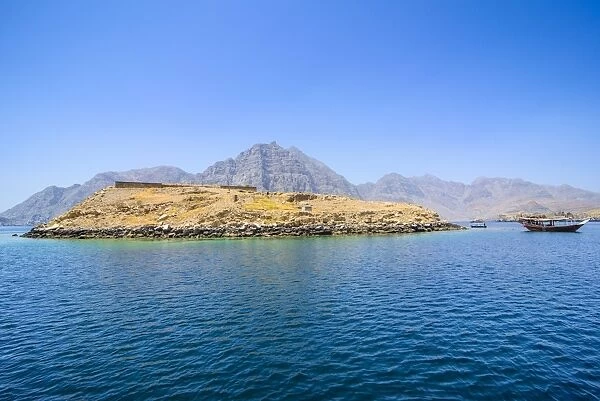 Telegraph Island in the Khor ash-sham fjord, Musandam, Oman, Middle East