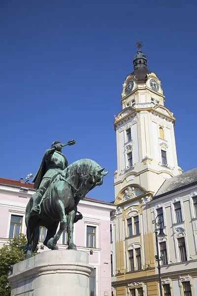 Town Hall and statue of Janos Hunyadi, Pecs, Southern Transdanubia, Hungary, Europe