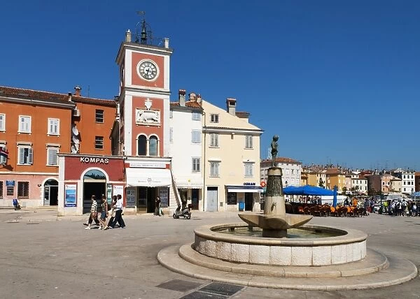 Trg Marsala Tita (Main Square), Rovinj, Istria, Croatia, Europe