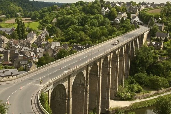 The Viaduct, Dinan, Cotes d Armor, Brittany, France, Europe