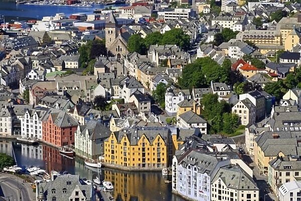 View from Aksla hill over the Art Nouveau buildings of Alesund, More og Romsdal, Norway, Scandinavia, Europe