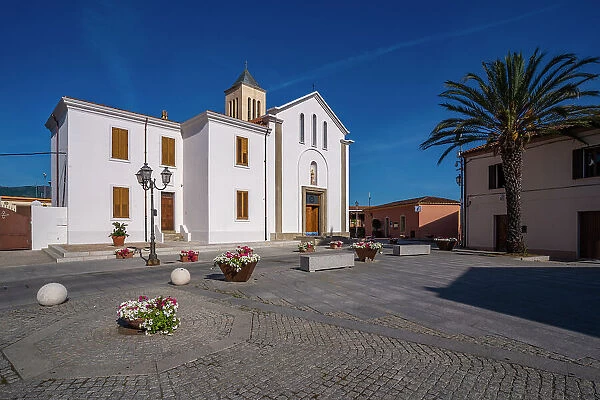 View of church in Piazza di Gallura, San Teodoro, Sardinia, Italy, Mediterranean, Europe