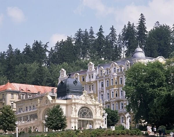 View towards Colonnade, Marianske Lazne (Marienbad), Czech Republic, Europe