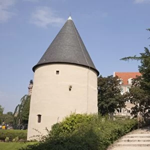 The 15th century Turm Tower (Tour Camoufle), a fortified section of the old city walls