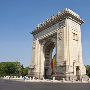 Arcul de Triumf (Triumphal Arch), Bucharest, Romania, Europe