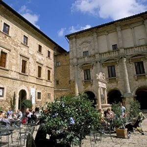 Cafe, Piazza Grande