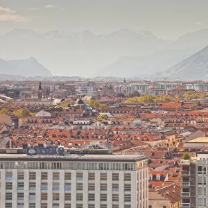The city of Turin with the Italian Alps looming in the background, Turin, Piedmont, Italy, Europe