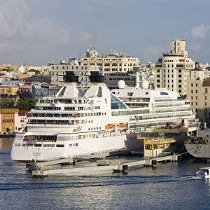 Cruise ship in the Old City of San Juan, Puerto Rico Island, West Indies, United States of America, Central America
