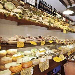 Delicacies Shop selling Pecorino Cheese and Ricatino Bacon, Pienza, Val d Orcia (Orcia Valley)