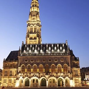 Gothic Town Hall (Hotel de Ville) and Belfry tower, UNESCO World Heritage Site, Petite Place (Place des Heros), Arras, Nord-Pas de Calais, France, Europe