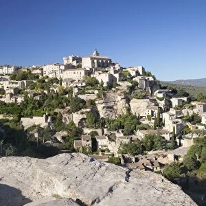 Hilltop village of Gordes with castle and church, Provence, Provence-Alpes-Cote d Azur