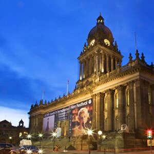 Leeds Town Hall at dusk, Leeds, West Yorkshire, Yorkshire, England, United Kingdom