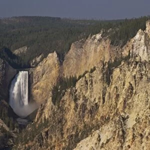 Lower Falls from Artists Point, Grand Canyon of the Yellowstone River, Yellowstone National Park, UNESCO World Heritage Site, Wyoming, United States of America, North America