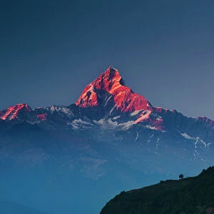 Machapuchare (Machhapuchhre) (Fish Tail) mountain, in the Annapurna Himal of north central Nepal, Nepal, Himalayas, Asia