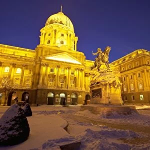 Royal Palace illuminated on a winters night, Castle Hill, Budapest, Hungary, Europe