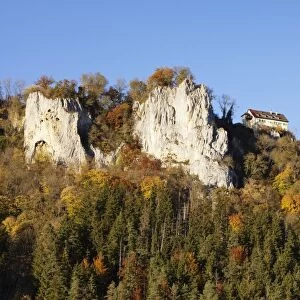 Schloss Werenwag in autumn, near Beuron, Upper Danube nature park, Swabian Alb, Baden Wurttemberg, Germany, Europe