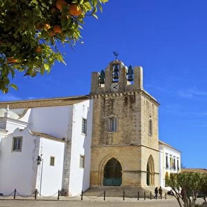 Statue of Grande Bispo D. Francisco Gomes Do Avelar in front of the Cathedral, Faro