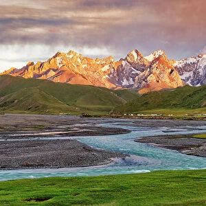 Sunset over the Central Tian Shan Mountains and glacier river, Kurumduk valley, Naryn province, Kyrgyzstan, Central Asia, Asia
